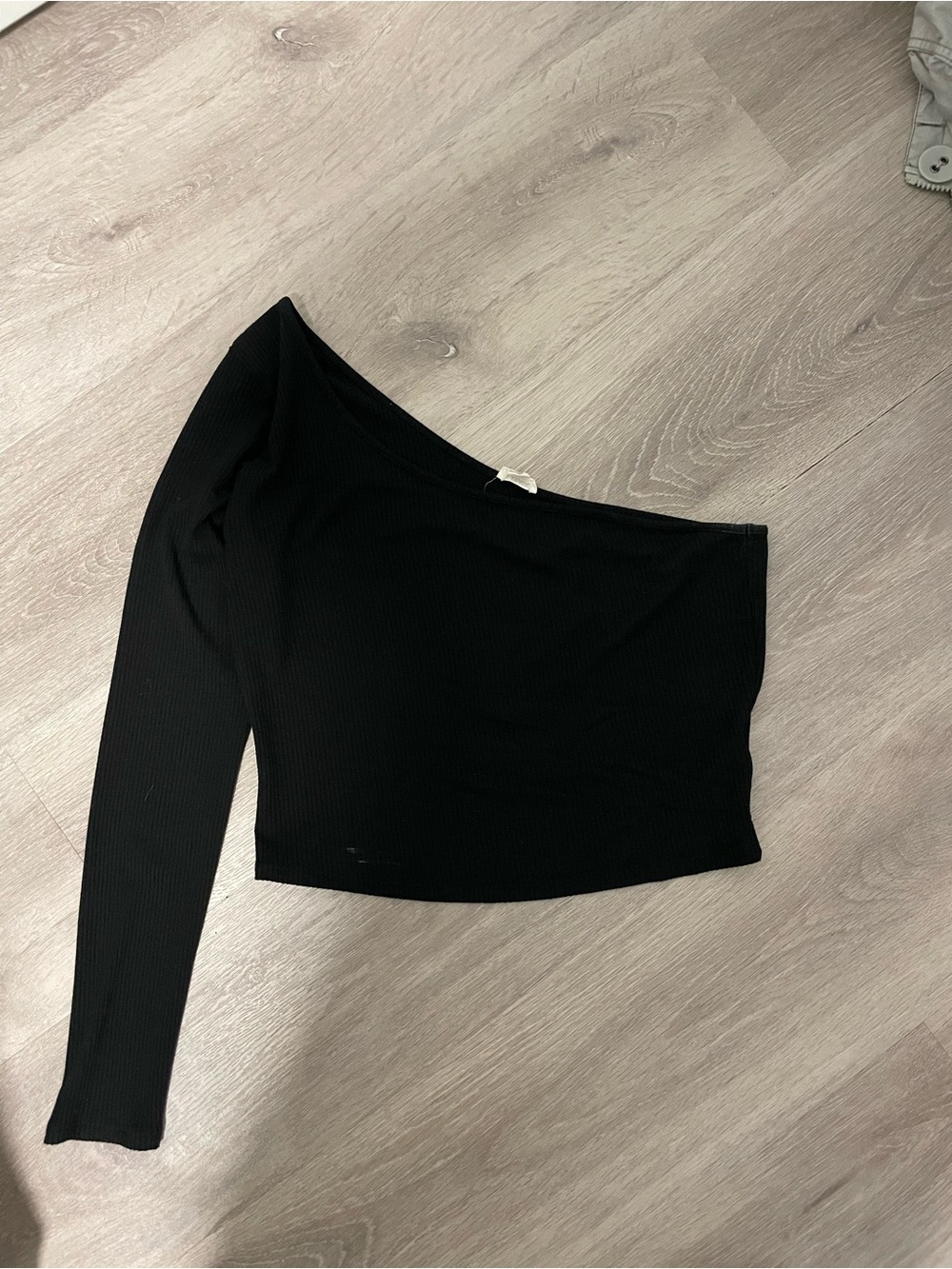 Garage Black One-Shoulder Ribbed Long Sleeve Top